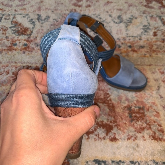 HALSTON Blue Suede Espadrille Wedge Heels Double Ankle Straps Size 8.5 Like NEW - Picture 7 of 11